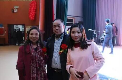 神州乐器网关爱自闭症“以琴传情”