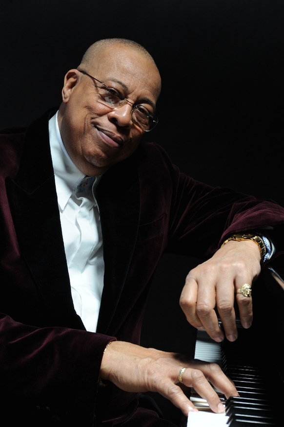 五度格莱美奖得主钢琴泰斗丘乔•巴尔德斯音乐会，三月奏响羊城！