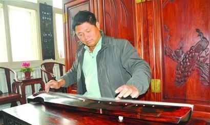 木匠跨界 琴有独钟 平度马祥伟用绝活让小小木头价值翻百倍