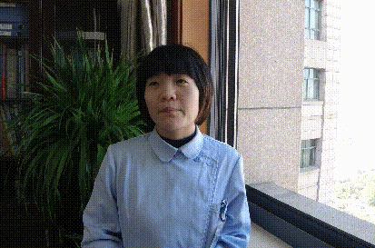 一年内查出两种癌！背着化疗泵、在医院走廊吹口琴的大爷，感动无数人！