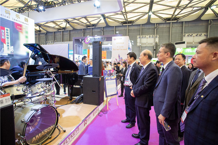 申城享“乐”，金秋共鸣——2024中国（上海）国际乐器展览会盛装启幕